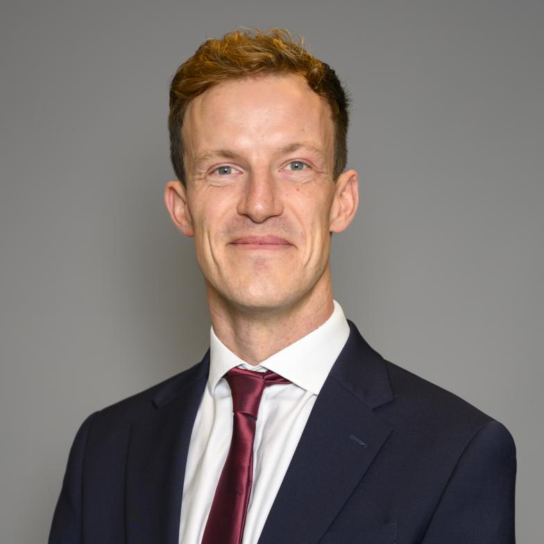 Alistair Strathern Official Portrait